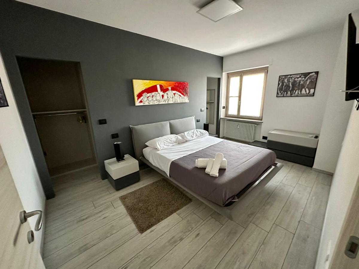 Casa Battisti Apartment อัสตี ภายนอก รูปภาพ